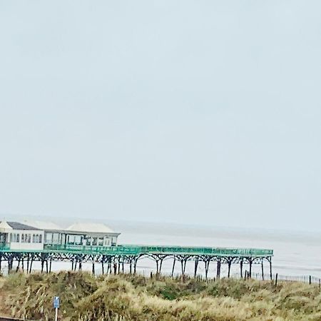 Tiny Beach House Apartment Lytham St Annes Exterior photo